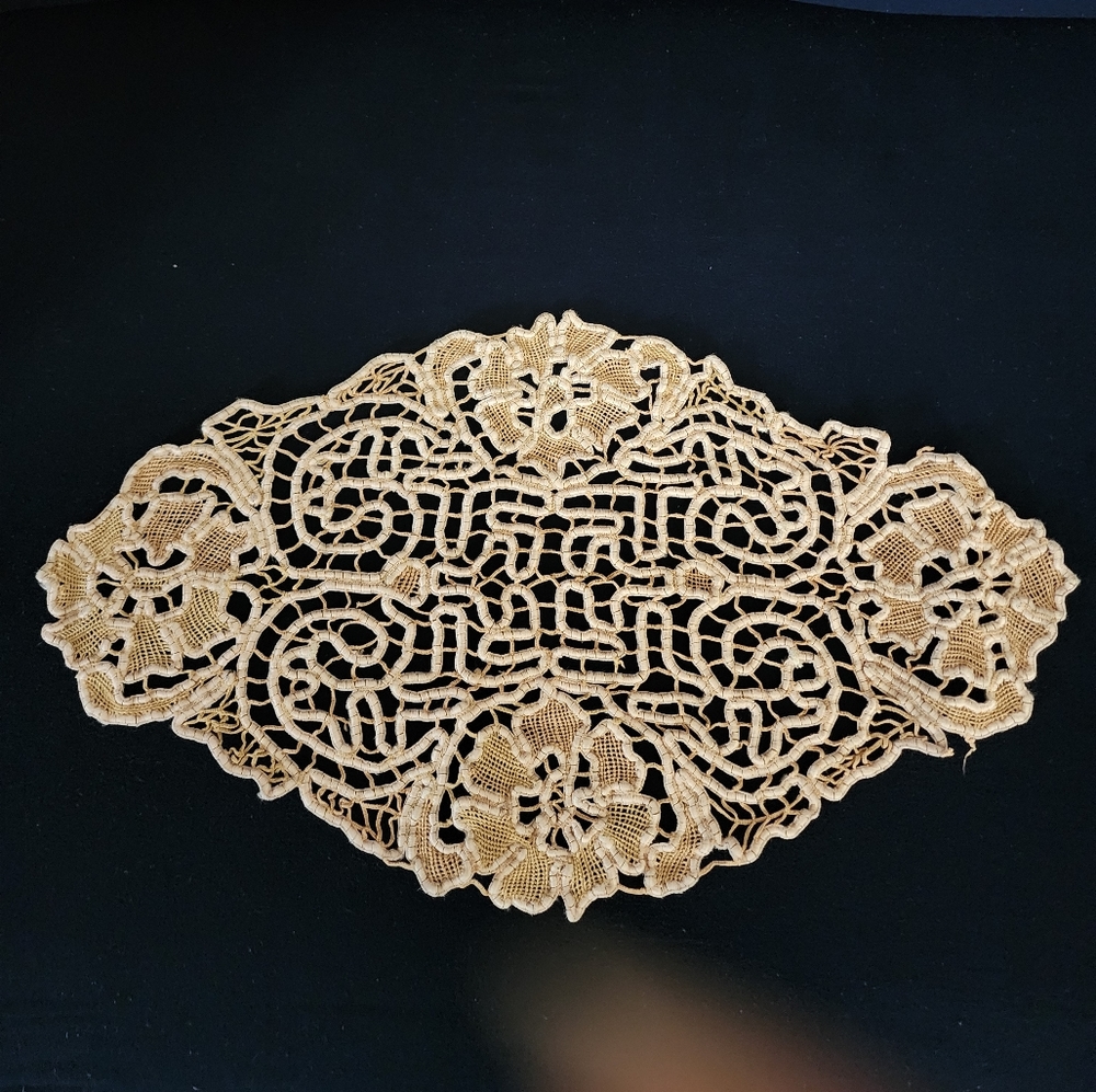 Vintage tablecloth handmade passementerie and needle art